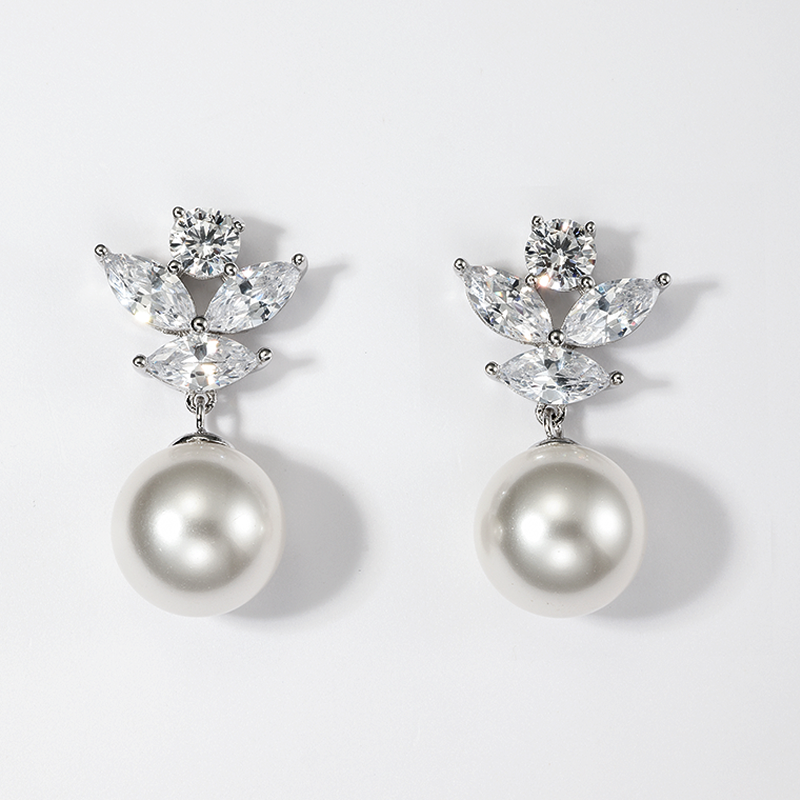 luxury pearl earrings