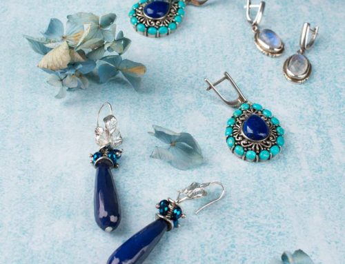 How to Choose and Style Enamel Jewelry？