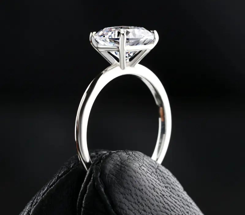 custom luxury diamond rings