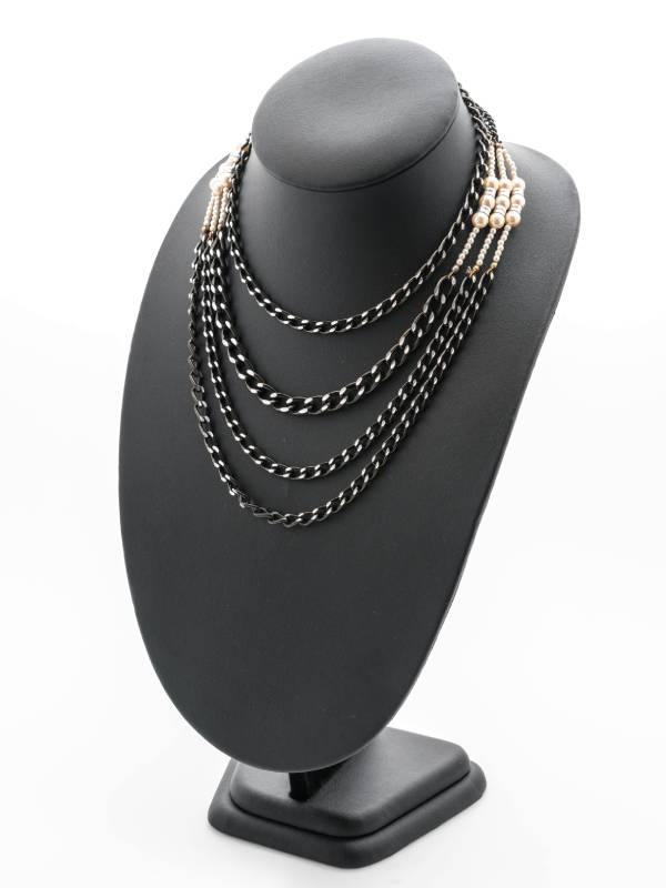 black plated chains necklace